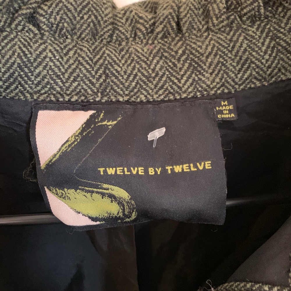 Jacket - Picture 2 of 3